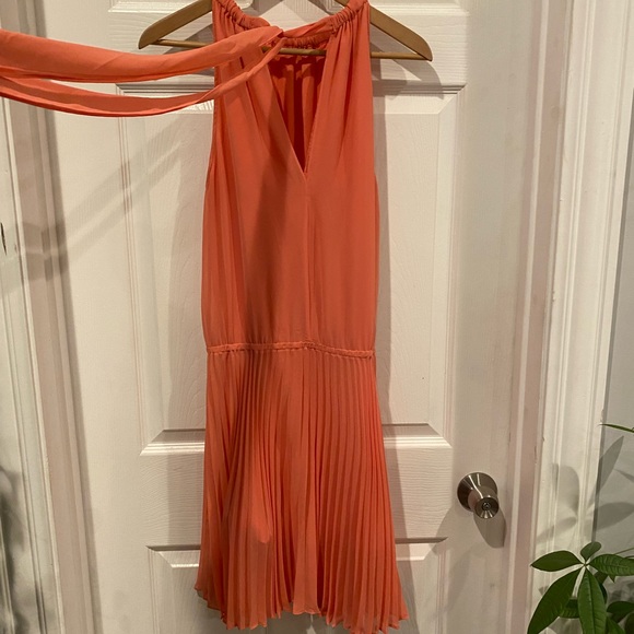 Guess by Marciano Coral Halter Dress with pleating Small - Picture 2 of 6